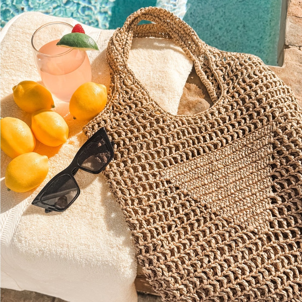 Straw Beach Tote